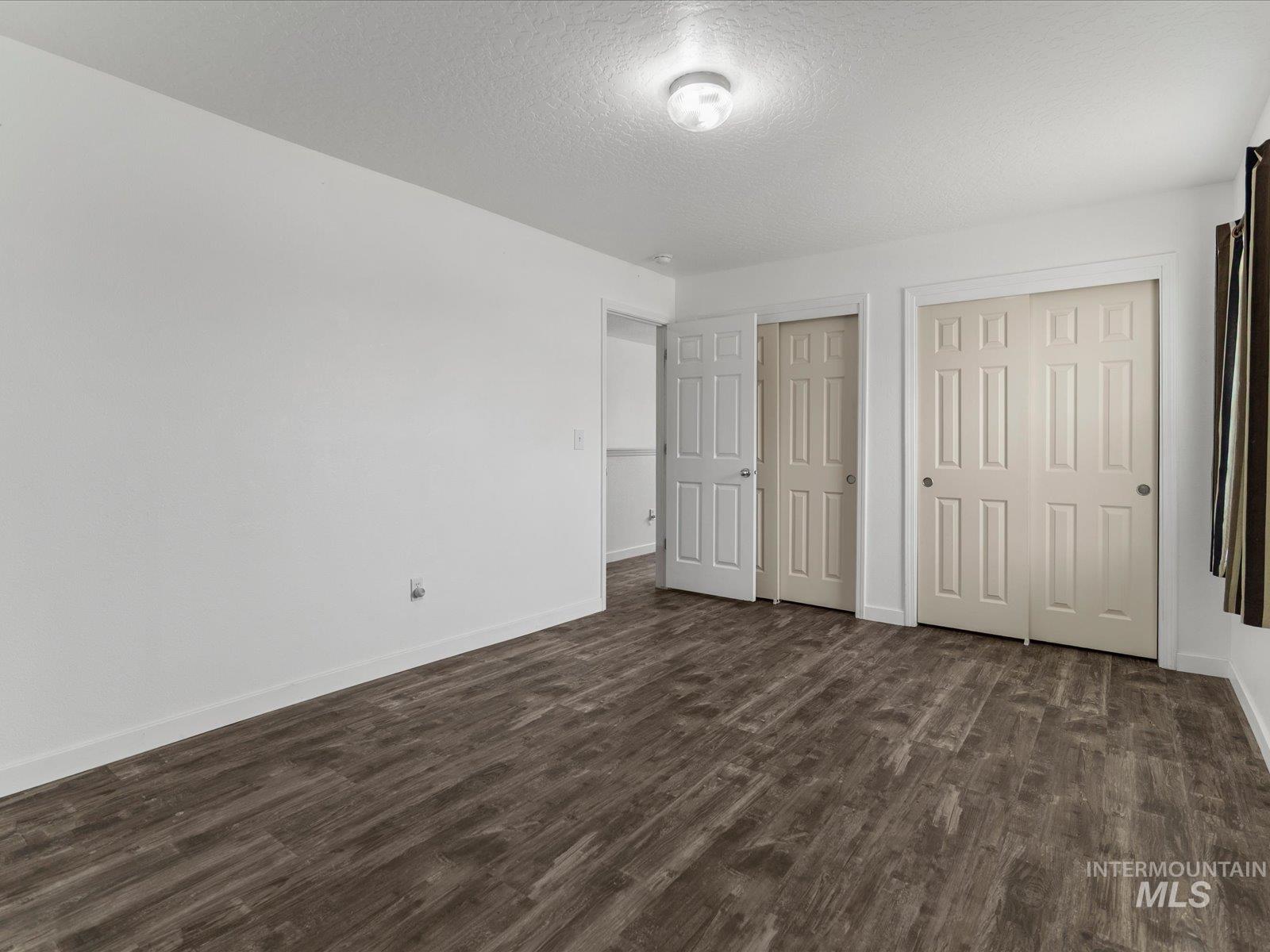 190 W Tehuti Ct., Kuna, Idaho 83634, 4 Bedrooms, 2.5 Bathrooms, Residential For Sale, Price $489,000, 98979601