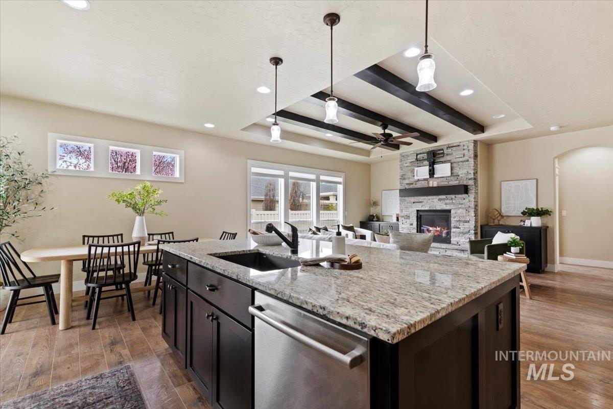 11705 W Bubblingcreek Ct, Star, Idaho 83669, 4 Bedrooms, 3 Bathrooms, Residential For Sale, Price $619,000, 98979604