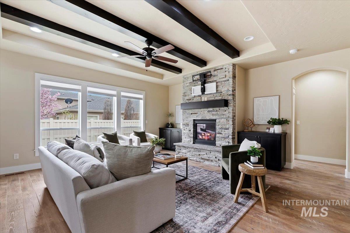 11705 W Bubblingcreek Ct, Star, Idaho 83669, 4 Bedrooms, 3 Bathrooms, Residential For Sale, Price $619,000, 98979604