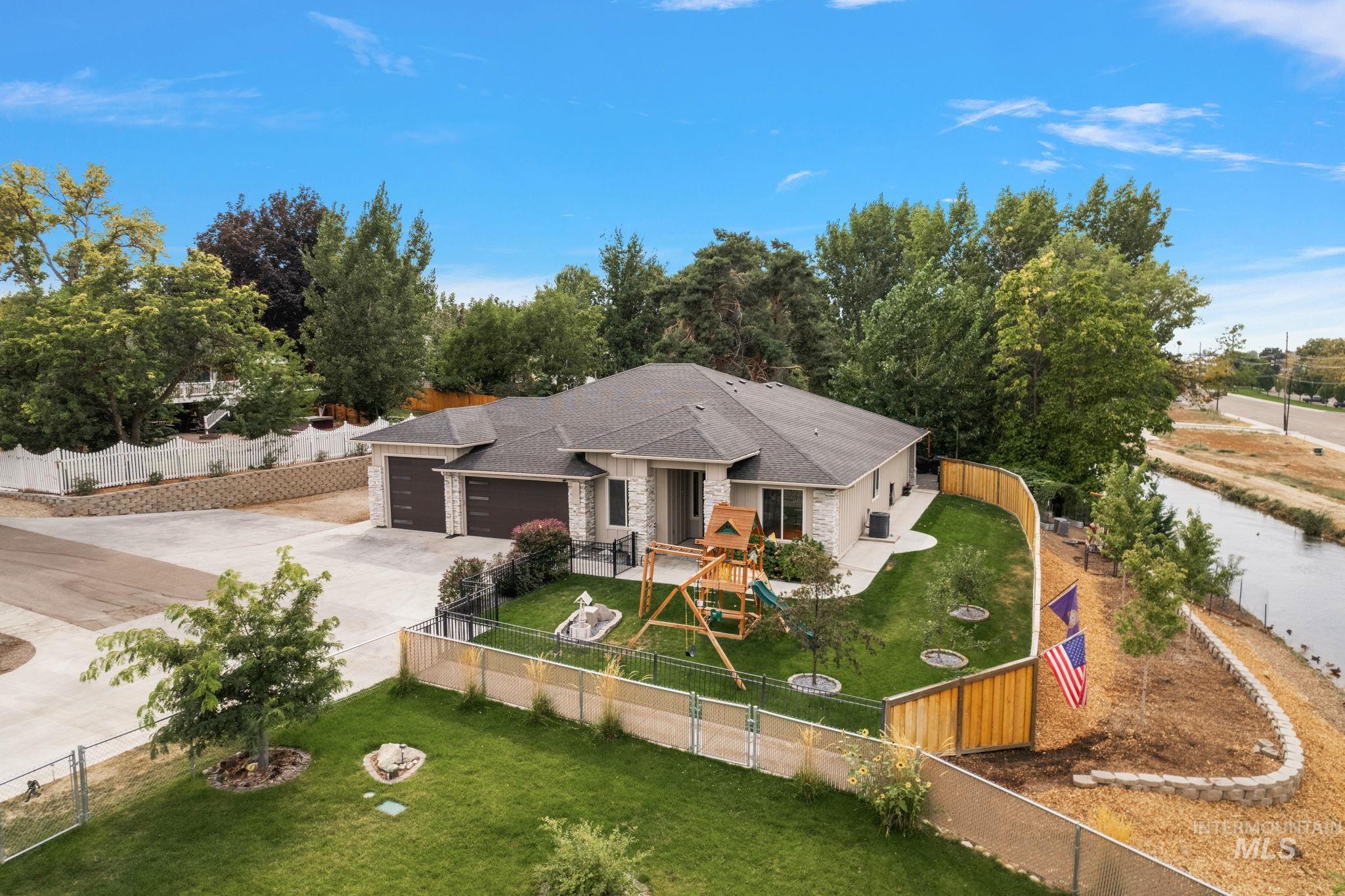 10606 W Cruser, Boise, Idaho 83709, 4 Bedrooms, 3 Bathrooms, Residential For Sale, Price $775,000, 98979605