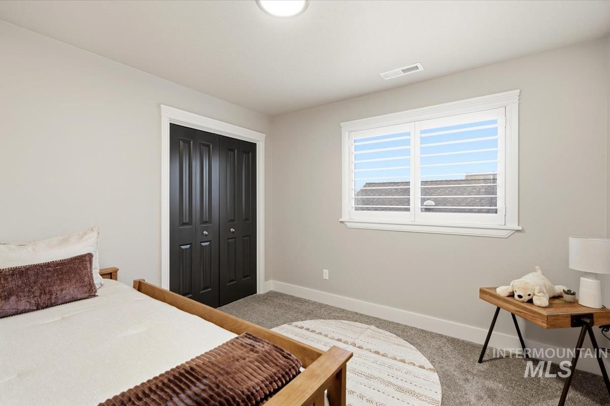 1648 E Sagemoor Dr, Meridian, Idaho 83642, 3 Bedrooms, 2.5 Bathrooms, Residential For Sale, Price $479,000, 98979607