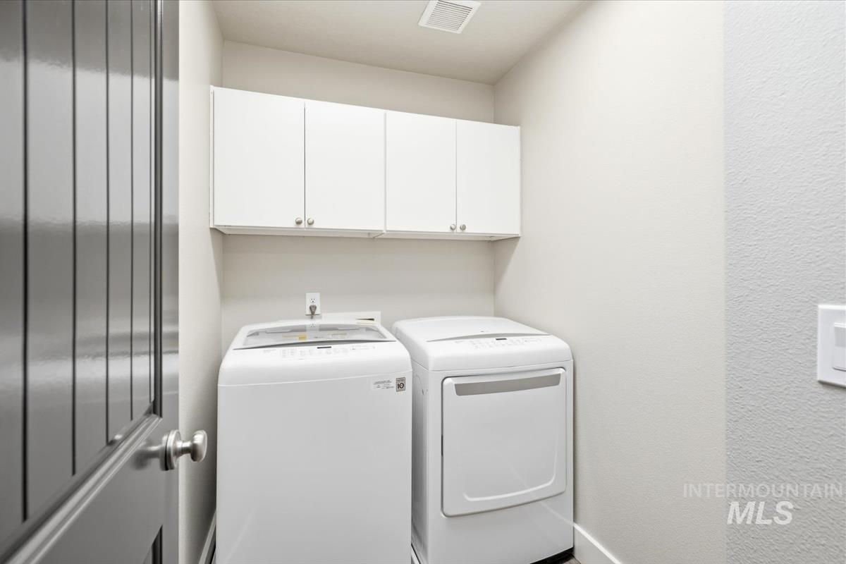 1648 E Sagemoor Dr, Meridian, Idaho 83642, 3 Bedrooms, 2.5 Bathrooms, Residential For Sale, Price $479,000, 98979607