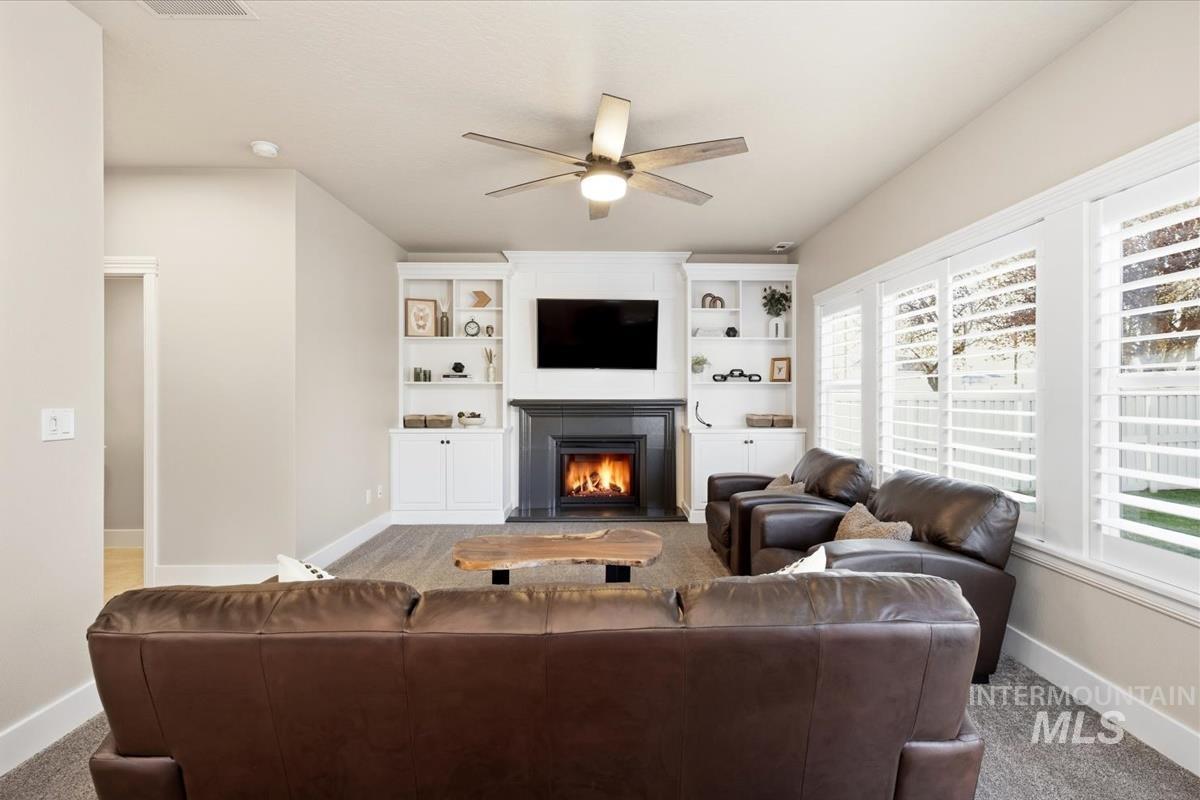 1648 E Sagemoor Dr, Meridian, Idaho 83642, 3 Bedrooms, 2.5 Bathrooms, Residential For Sale, Price $479,000, 98979607