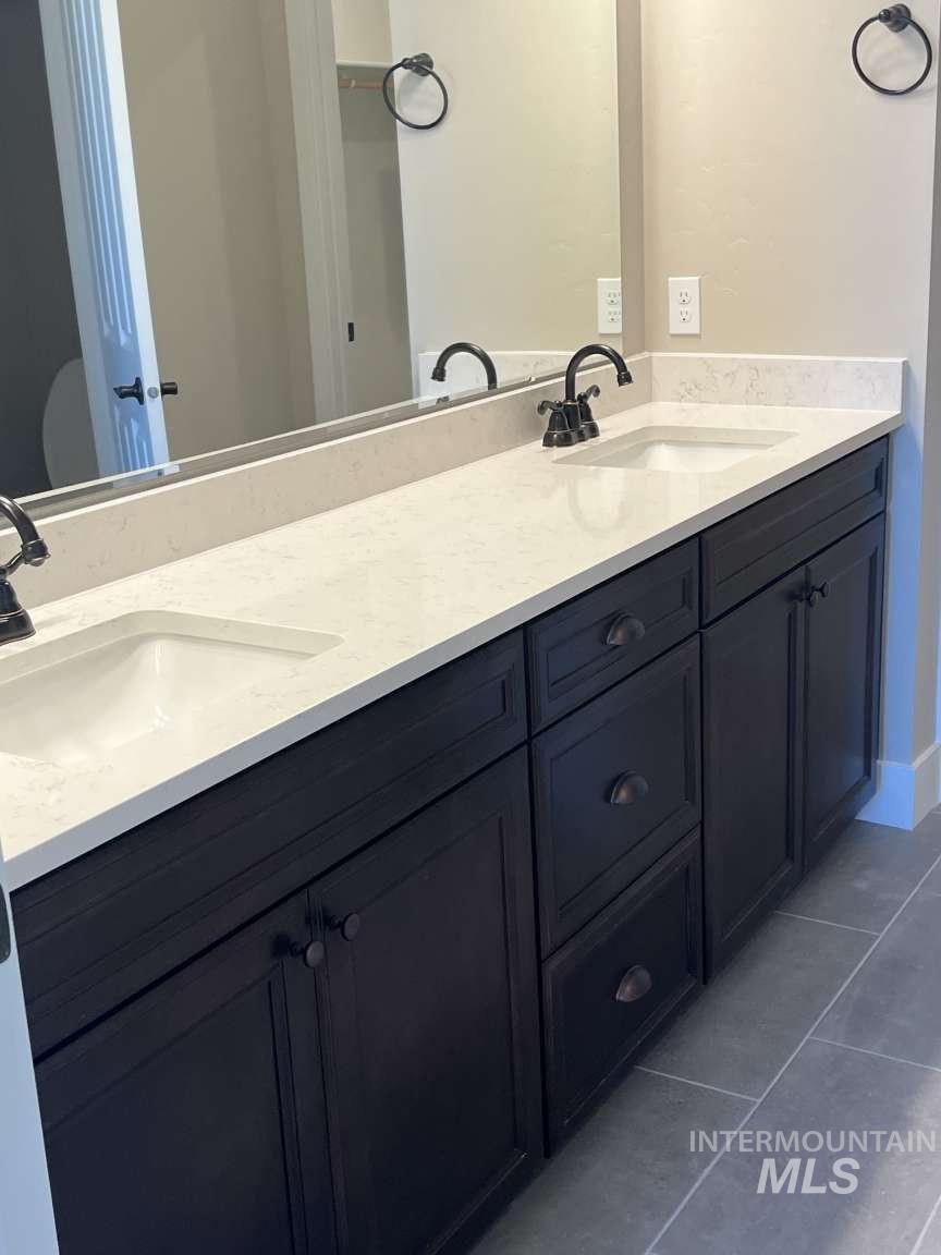 12087 S Integrity, Kuna, Idaho 83634, 2 Bedrooms, 2.5 Bathrooms, Residential For Sale, Price $544,900,MLS 98979608