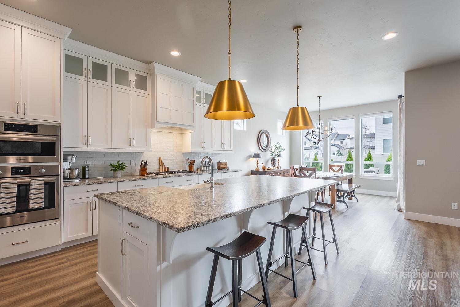 5576 S S Rosalia Way, Meridian, Idaho 83642, 5 Bedrooms, 4 Bathrooms, Residential For Sale, Price $859,900, 98979610