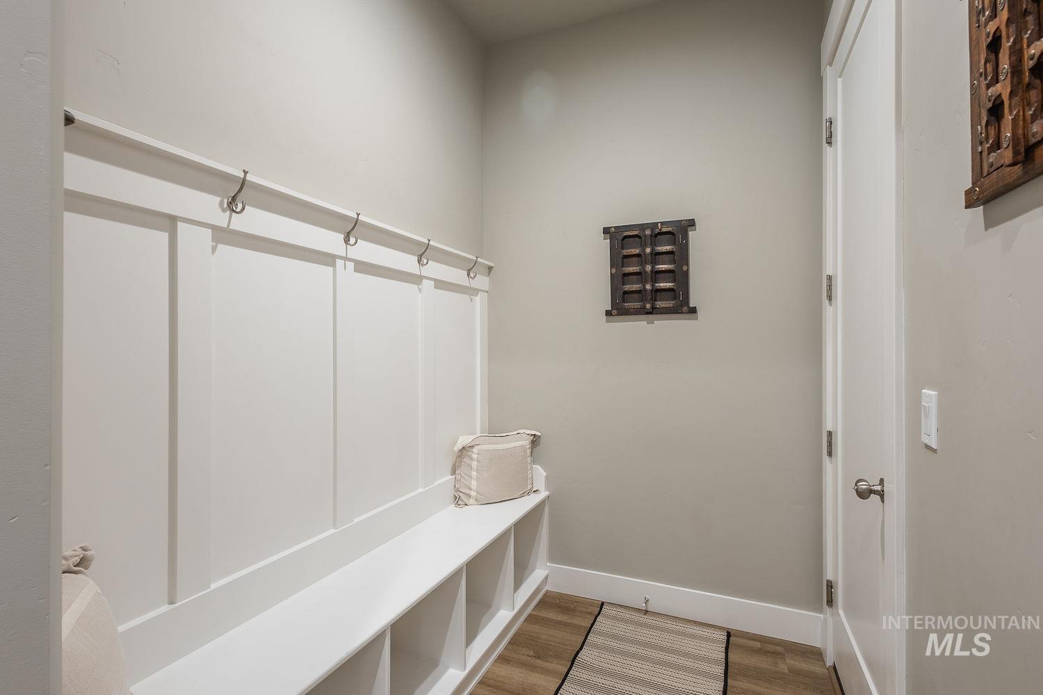 5576 S S Rosalia Way, Meridian, Idaho 83642, 5 Bedrooms, 4 Bathrooms, Residential For Sale, Price $859,900, 98979610