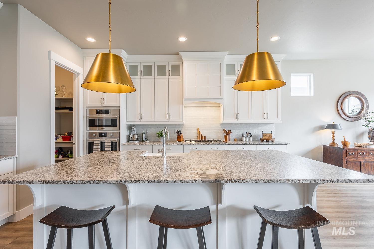 5576 S S Rosalia Way, Meridian, Idaho 83642, 5 Bedrooms, 4 Bathrooms, Residential For Sale, Price $859,900, 98979610