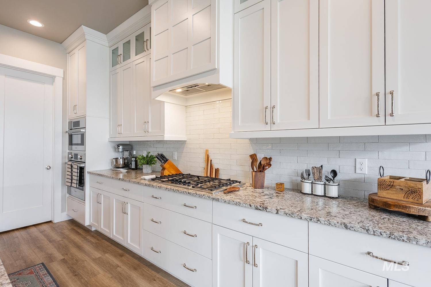 5576 S S Rosalia Way, Meridian, Idaho 83642, 5 Bedrooms, 4 Bathrooms, Residential For Sale, Price $859,900, 98979610