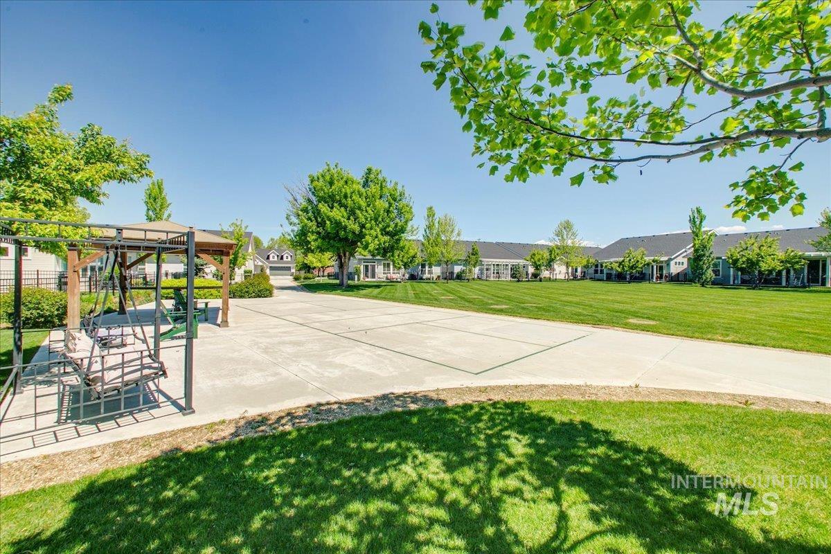 2565 E Ringneck St, Meridian, Idaho 83646, 3 Bedrooms, 2 Bathrooms, Residential For Sale, Price $589,900,MLS 98979611