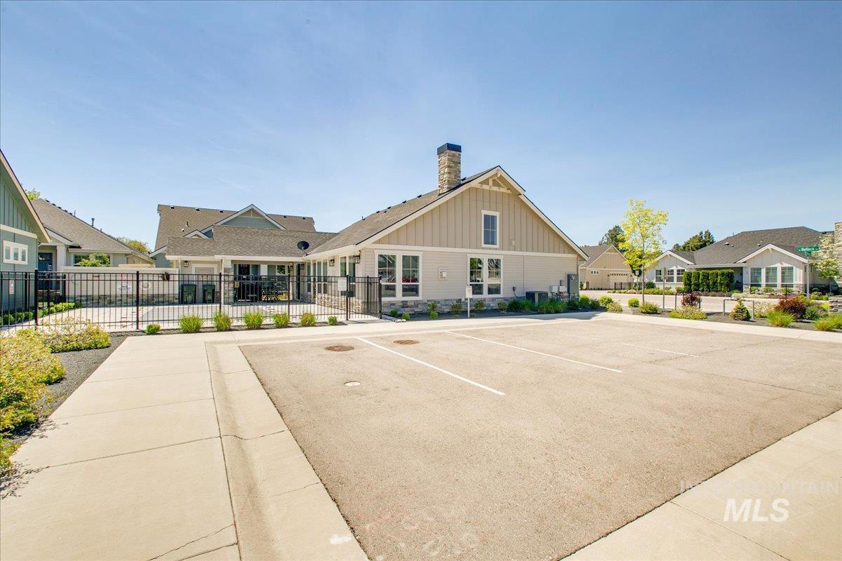 2565 E Ringneck St, Meridian, Idaho 83646, 3 Bedrooms, 2 Bathrooms, Residential For Sale, Price $589,900,MLS 98979611