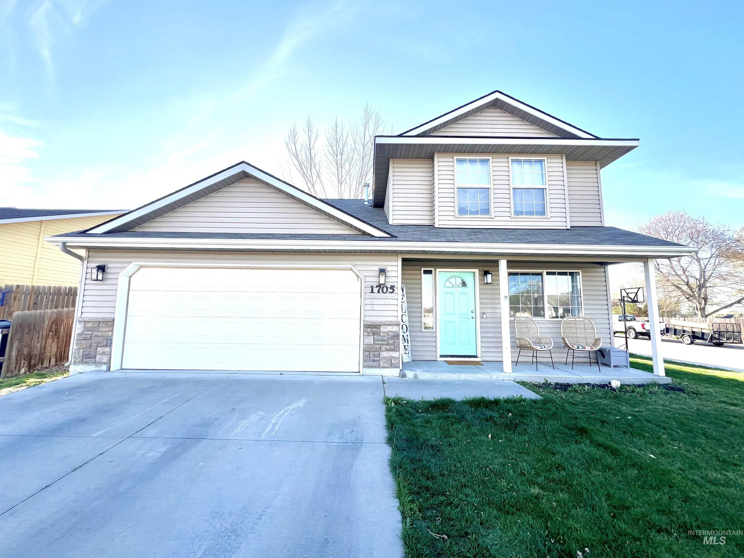 1705 S Florence St, Nampa, Idaho 83686, 3 Bedrooms, 2.5 Bathrooms, Residential For Sale, Price $339,990, 98979613