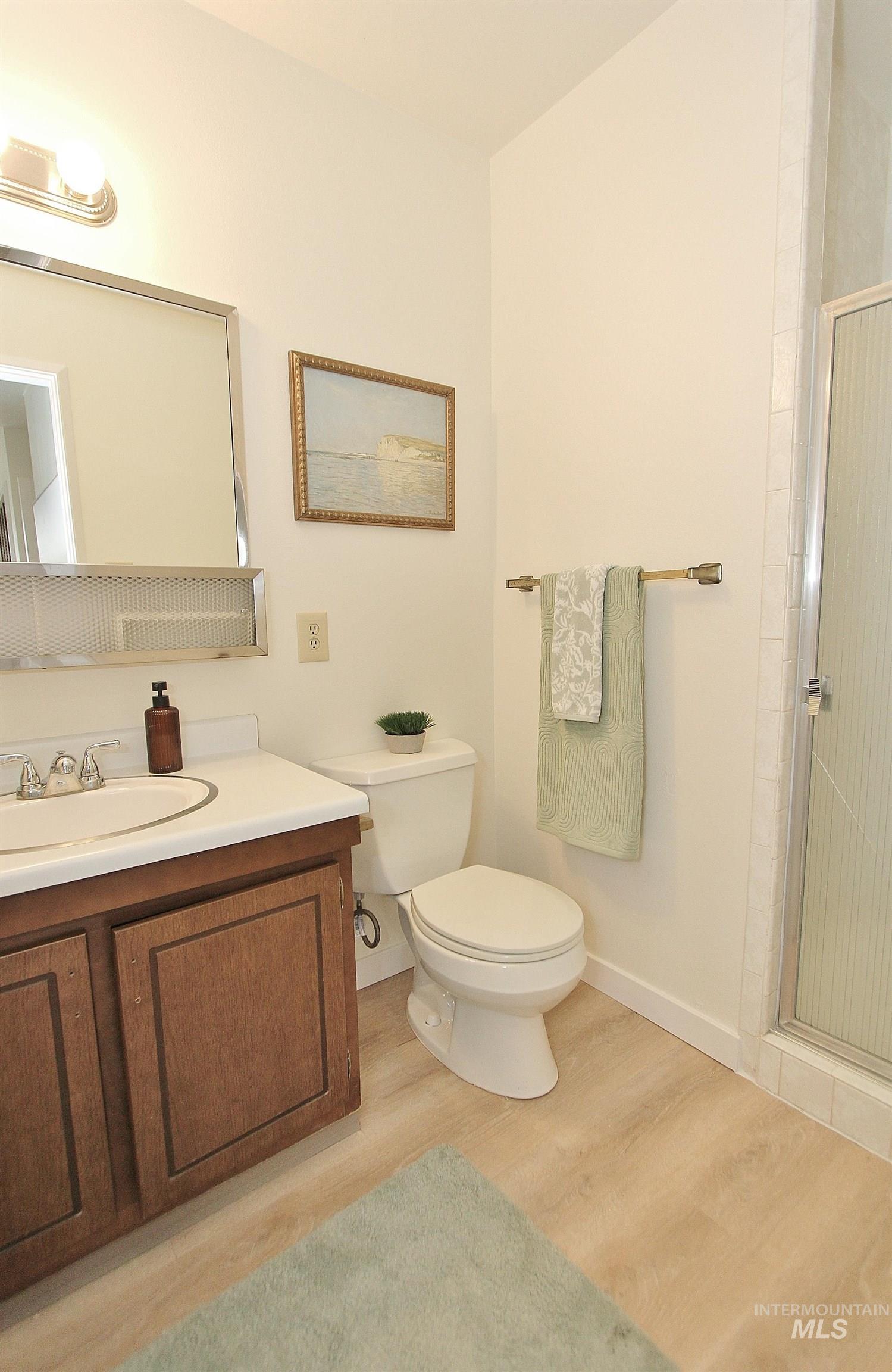 1161 S Abbey Circle, Boise, Idaho 83705-2074, 3 Bedrooms, 2 Bathrooms, Residential For Sale, Price $337,000, 98979614