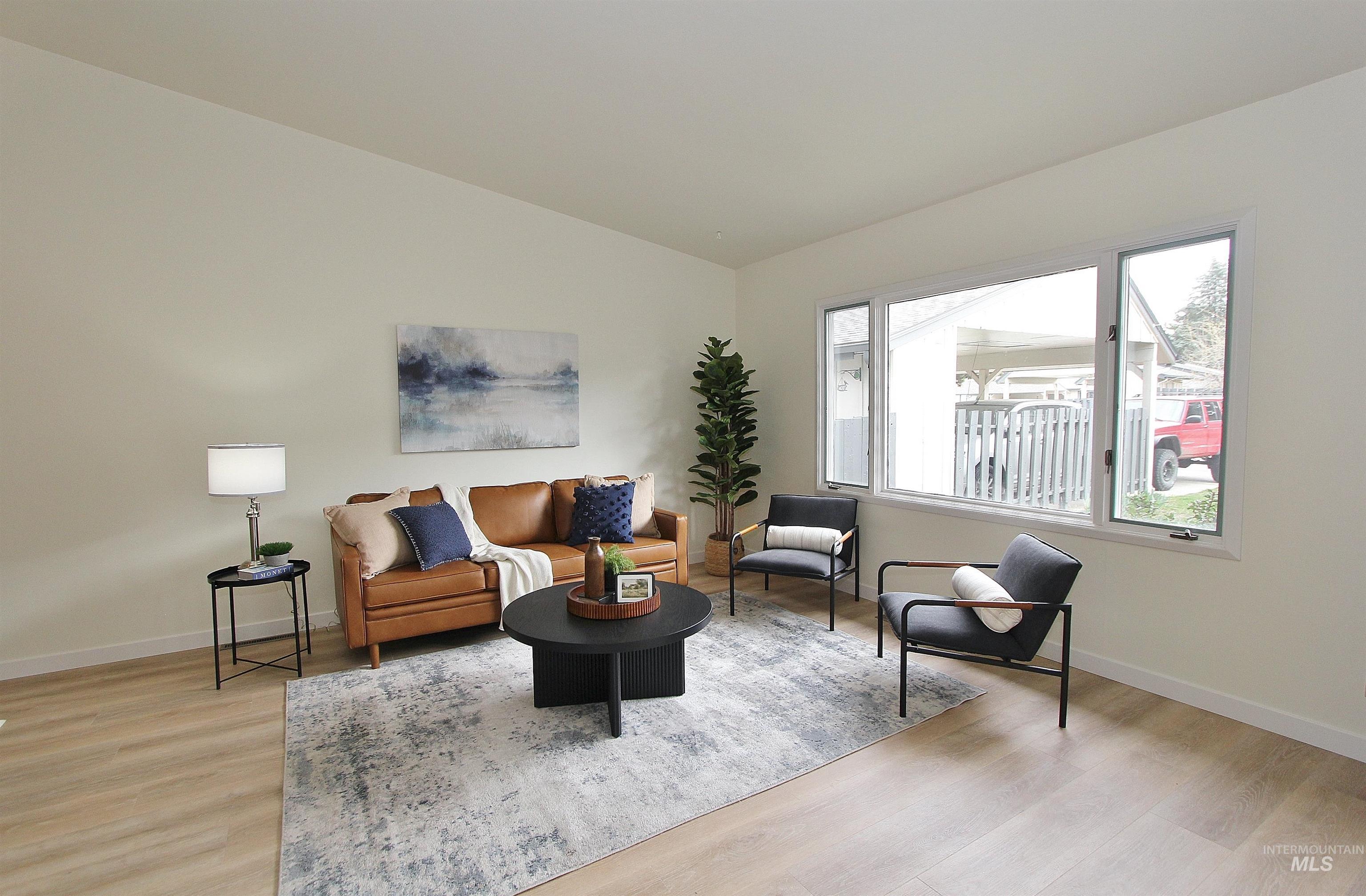 1161 S Abbey Circle, Boise, Idaho 83705-2074, 3 Bedrooms, 2 Bathrooms, Residential For Sale, Price $337,000, 98979614