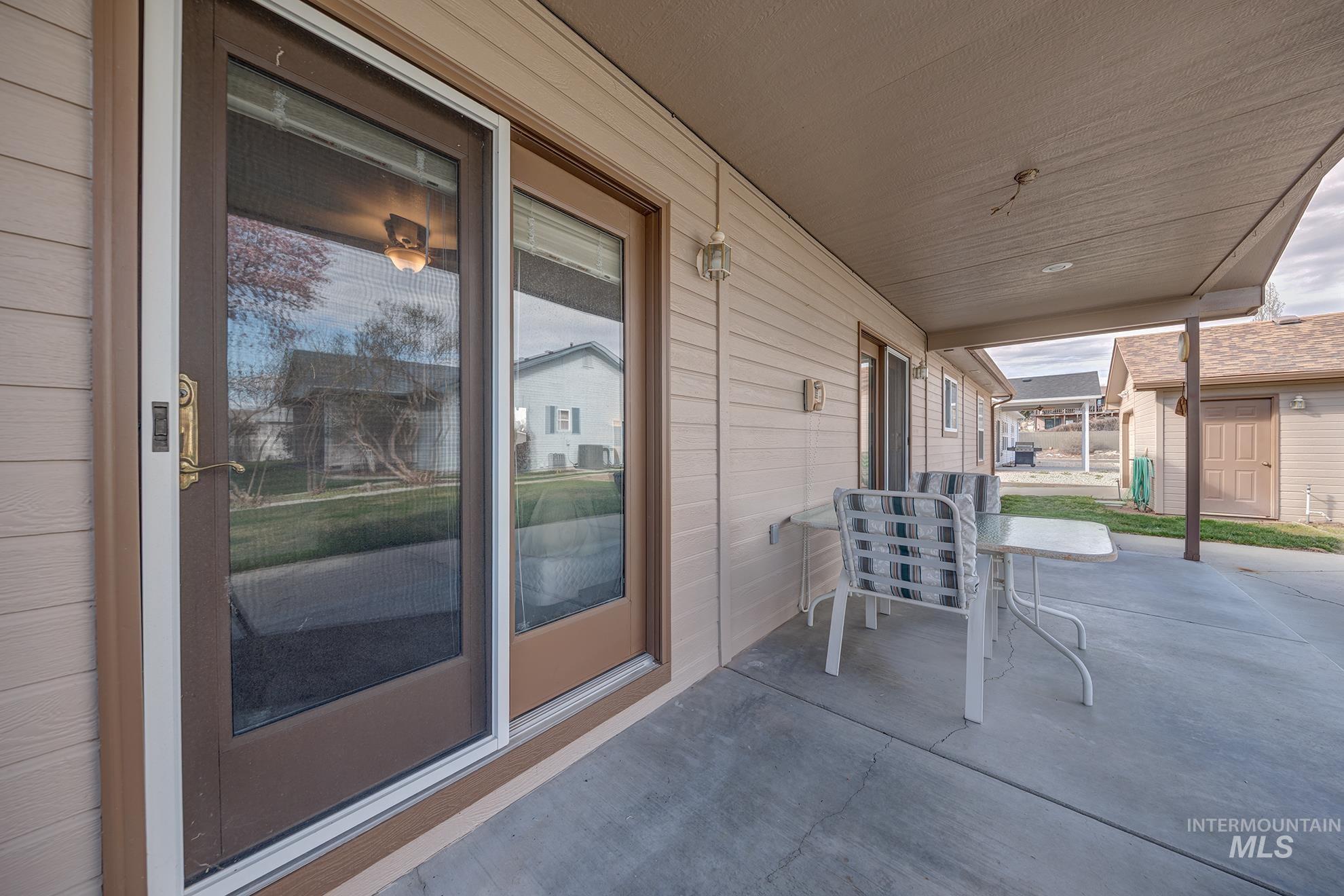 1480 W 6th St, Weiser, Idaho 83672, 3 Bedrooms, 2 Bathrooms, Residential For Sale, Price $429,000, 98979615