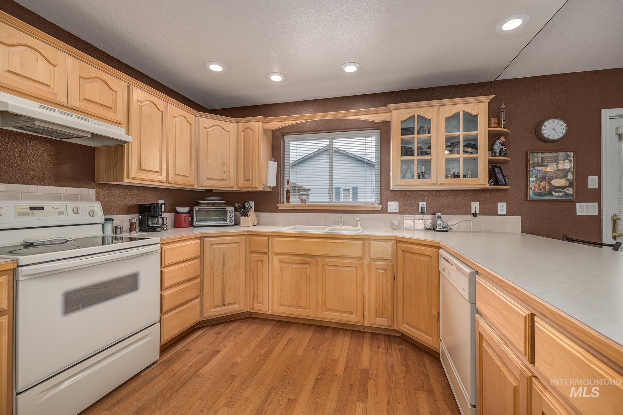 1480 W 6th St, Weiser, Idaho 83672, 3 Bedrooms, 2 Bathrooms, Residential For Sale, Price $429,000, 98979615