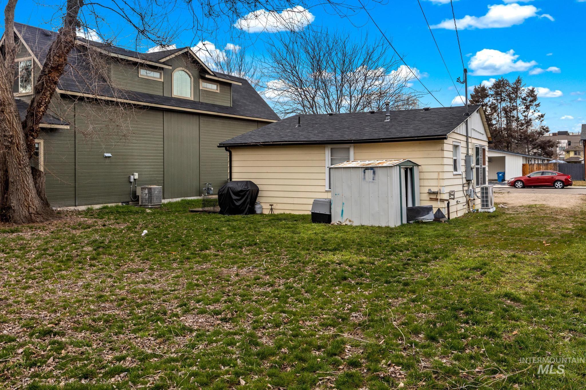 2715 W Woodlawn Ave, Boise, Idaho 83702, 2 Bedrooms, 1 Bathroom, Residential For Sale, Price $389,000, 98979616