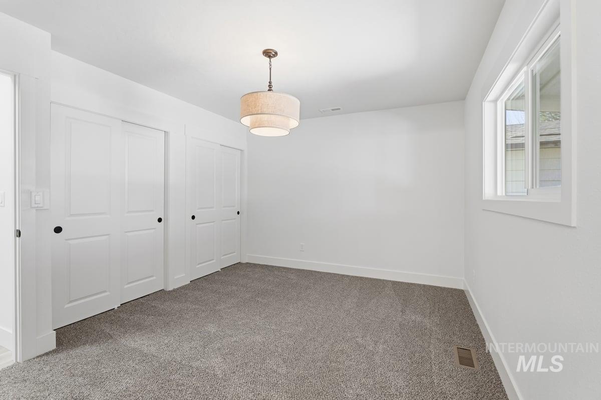 715 S Berwick Dr, Boise, Idaho 83706, 3 Bedrooms, 2.5 Bathrooms, Residential For Sale, Price $599,990, 98979618