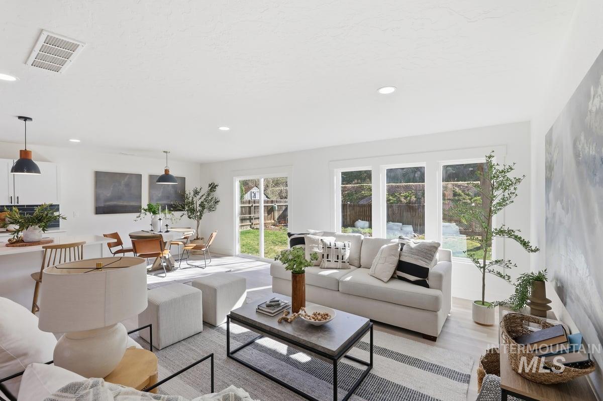 715 S Berwick Dr, Boise, Idaho 83706, 3 Bedrooms, 2.5 Bathrooms, Residential For Sale, Price $599,990, 98979618