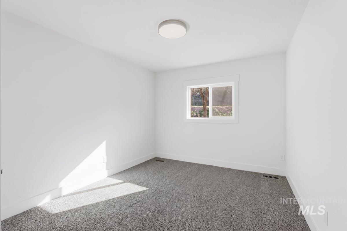 715 S Berwick Dr, Boise, Idaho 83706, 3 Bedrooms, 2.5 Bathrooms, Residential For Sale, Price $599,990, 98979618