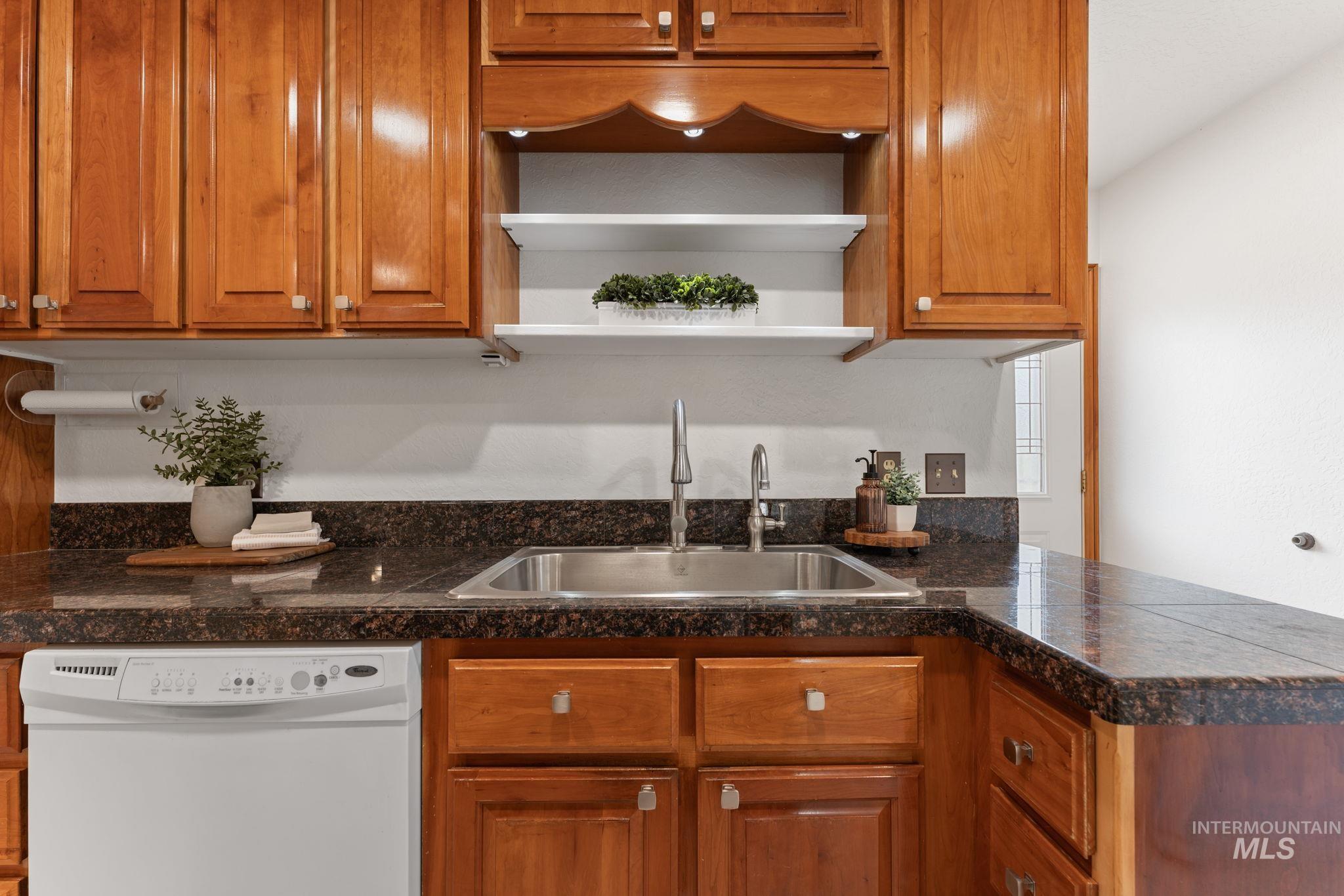 331 Fillmore Street, Twin Falls, Idaho 83301, 4 Bedrooms, 2 Bathrooms, Residential For Sale, Price $509,900, 98979620