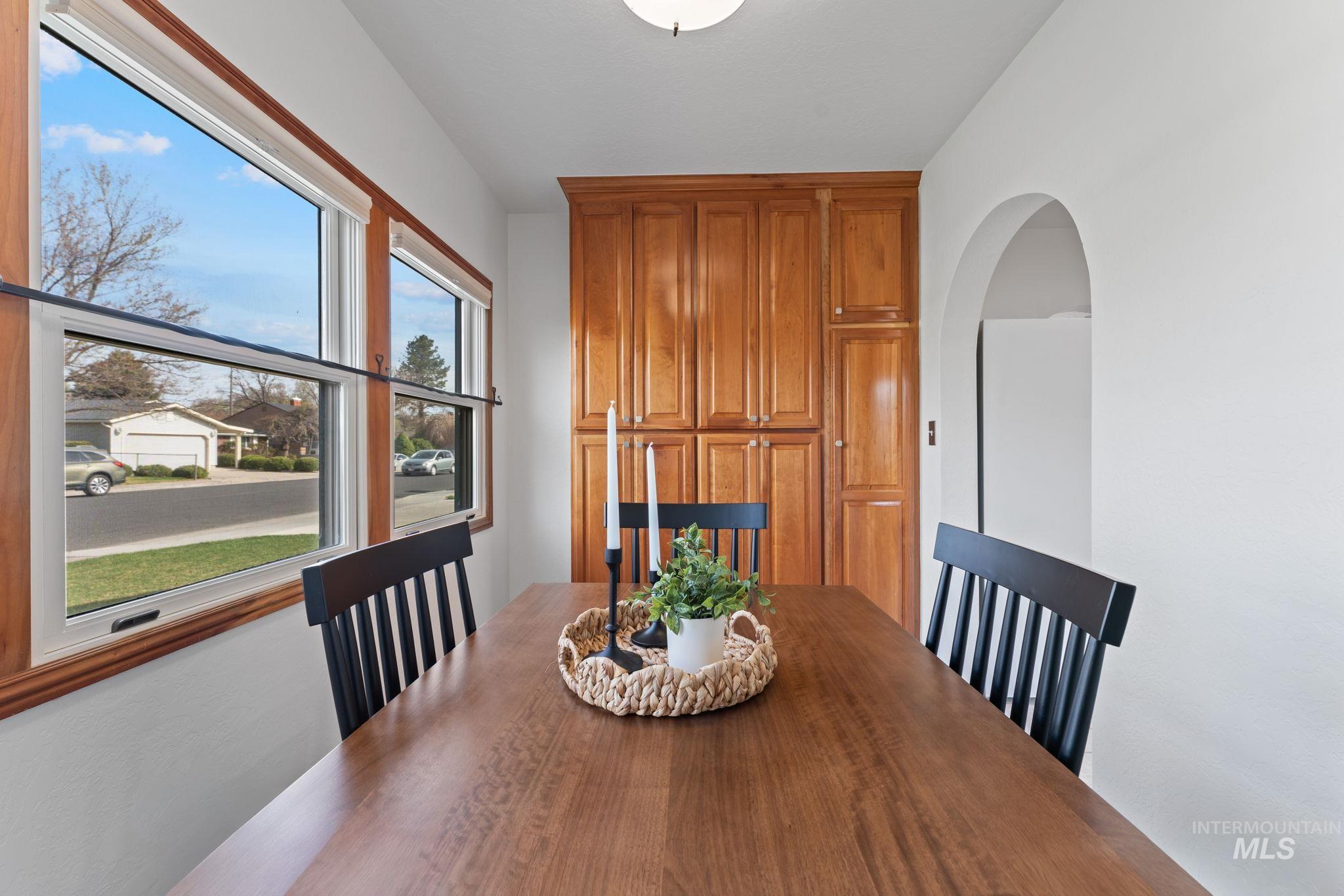 331 Fillmore Street, Twin Falls, Idaho 83301, 4 Bedrooms, 2 Bathrooms, Residential For Sale, Price $509,900, 98979620