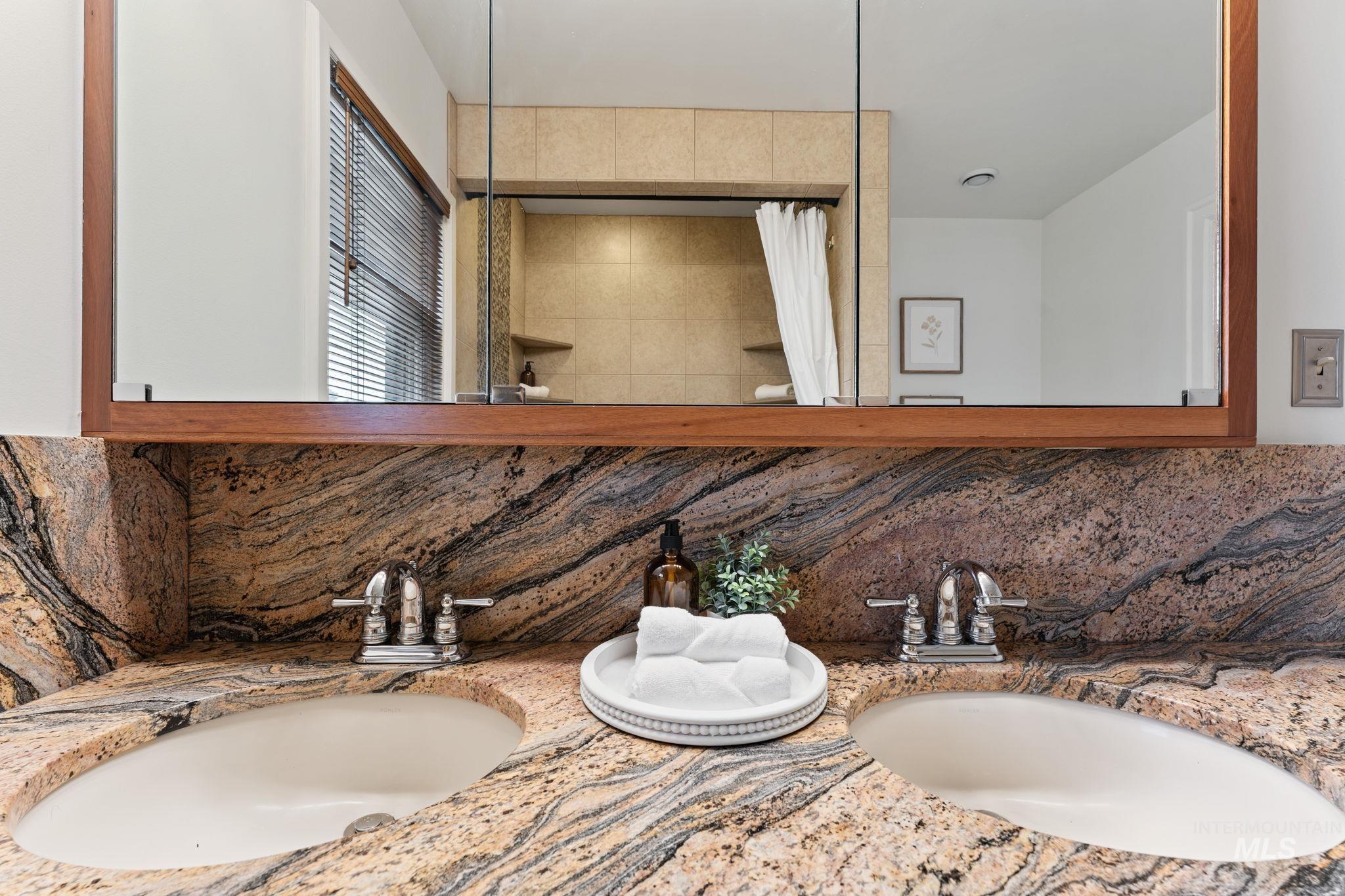 331 Fillmore Street, Twin Falls, Idaho 83301, 4 Bedrooms, 2 Bathrooms, Residential For Sale, Price $524,900, 98979620