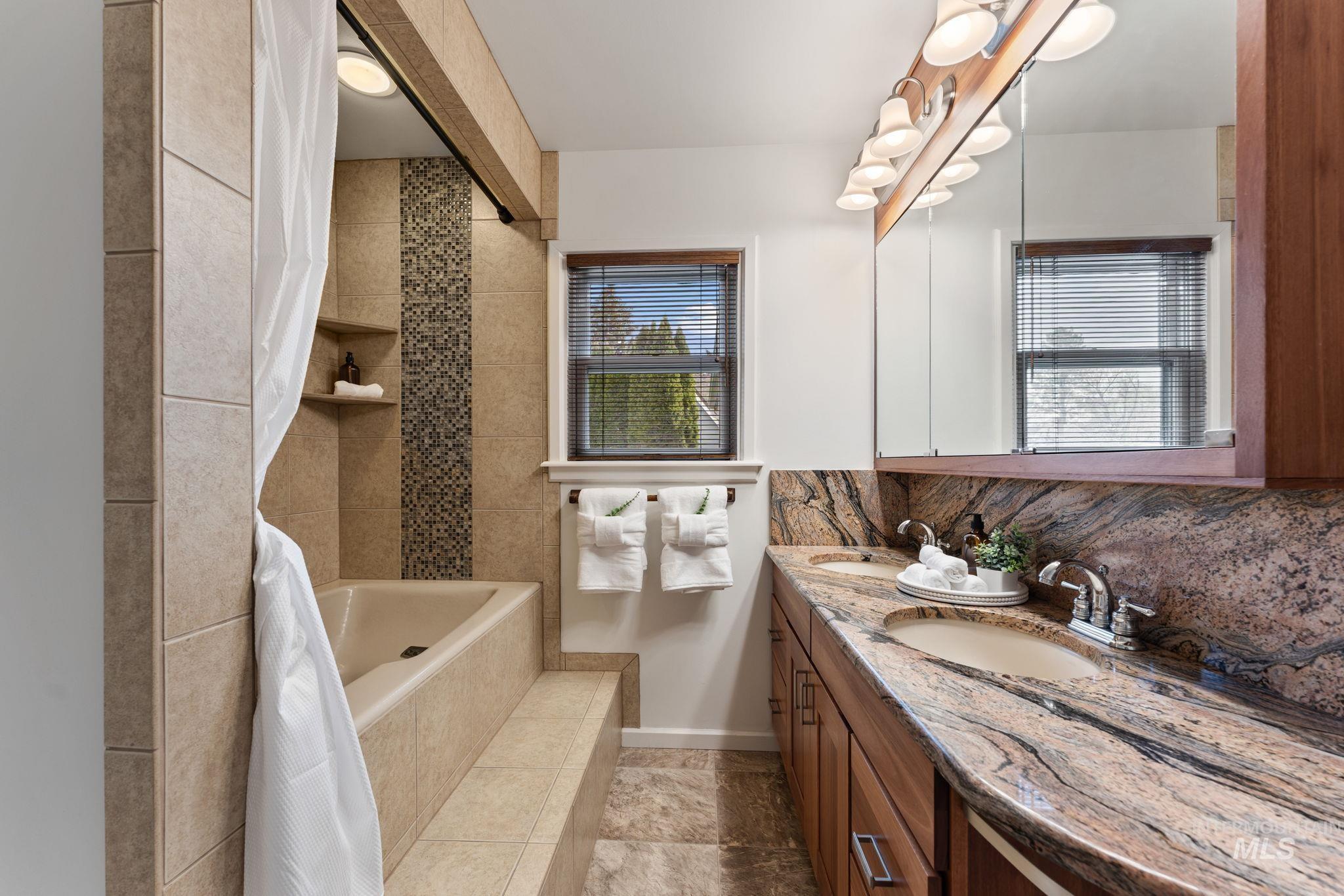 331 Fillmore Street, Twin Falls, Idaho 83301, 4 Bedrooms, 2 Bathrooms, Residential For Sale, Price $524,900, 98979620