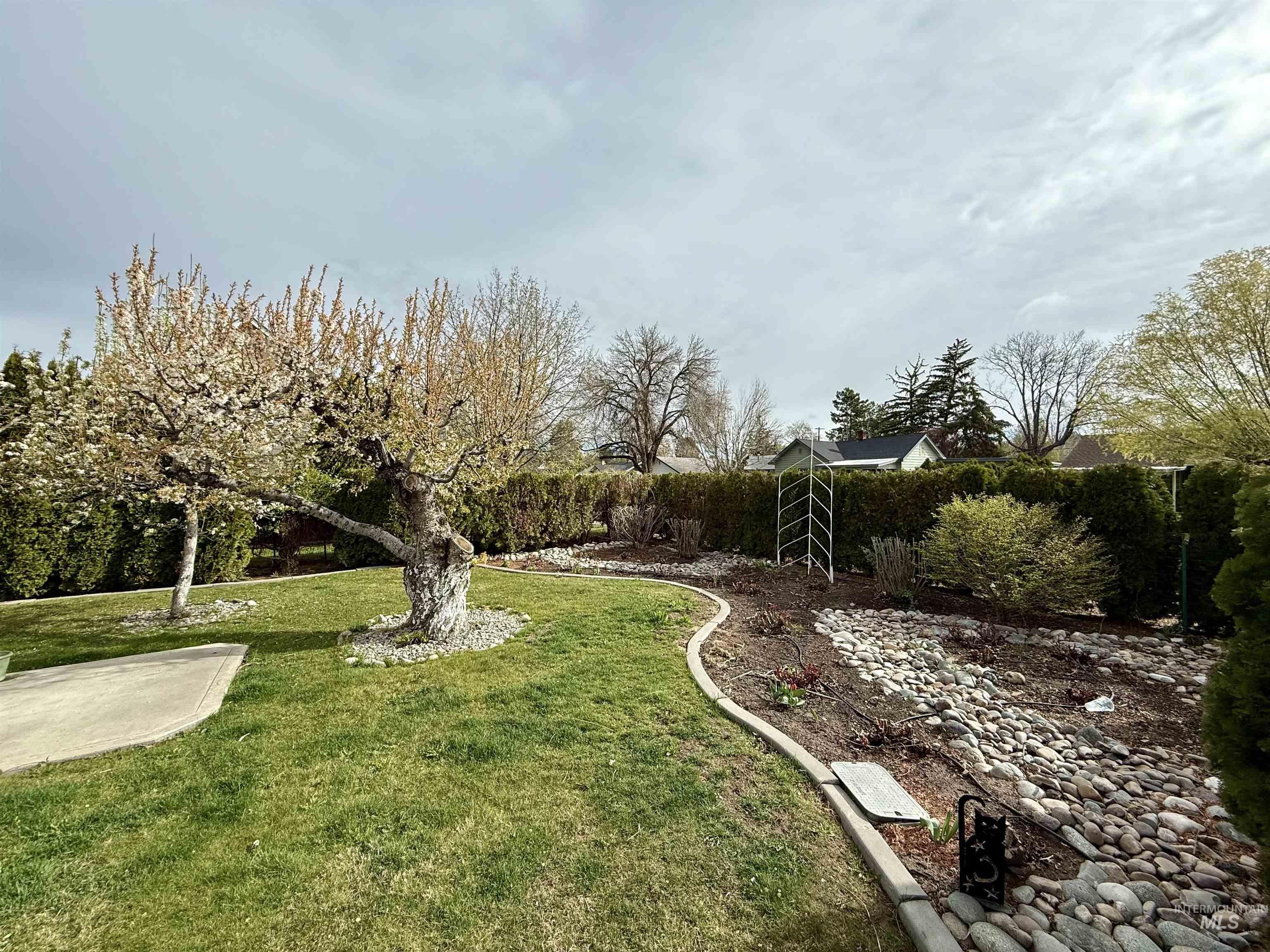 331 Fillmore Street, Twin Falls, Idaho 83301, 4 Bedrooms, 2 Bathrooms, Residential For Sale, Price $509,900, 98979620