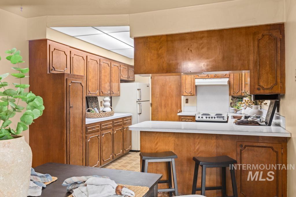 7304 W Cedarwood Dr, Boise, Idaho 83709-1831, 3 Bedrooms, 2 Bathrooms, Residential For Sale, Price $325,000, 98979621