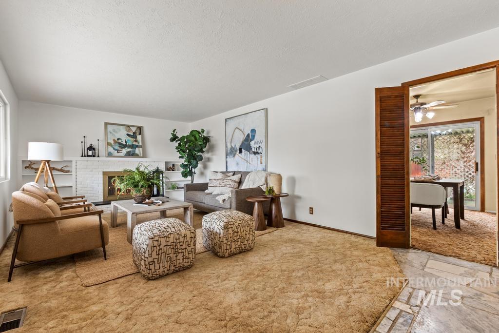 7304 W Cedarwood Dr, Boise, Idaho 83709-1831, 3 Bedrooms, 2 Bathrooms, Residential For Sale, Price $325,000, 98979621