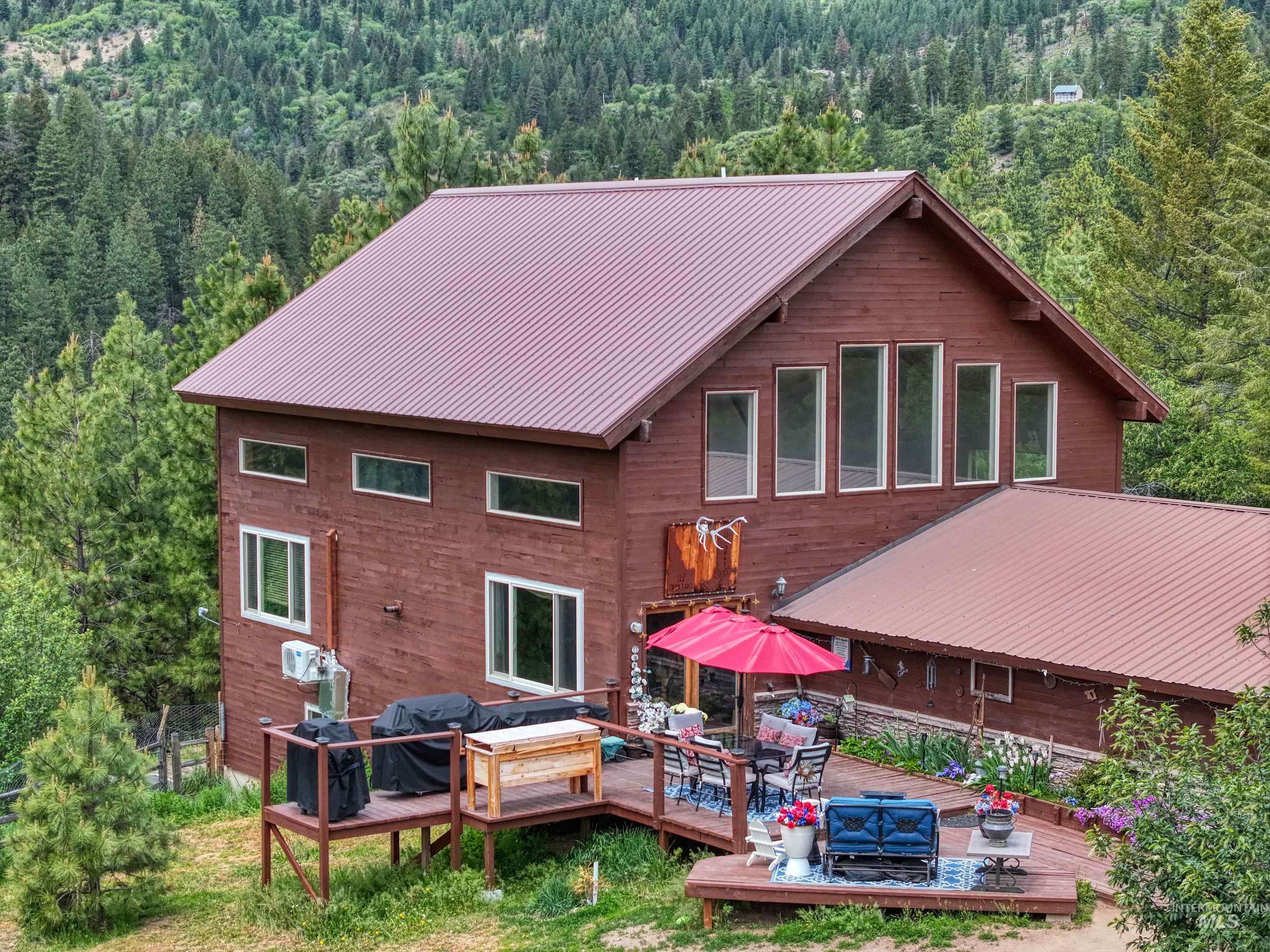 27 PARK LANE, Boise, Idaho 83716, 3 Bedrooms, 3 Bathrooms, Residential For Sale, Price $699,900, 98979622