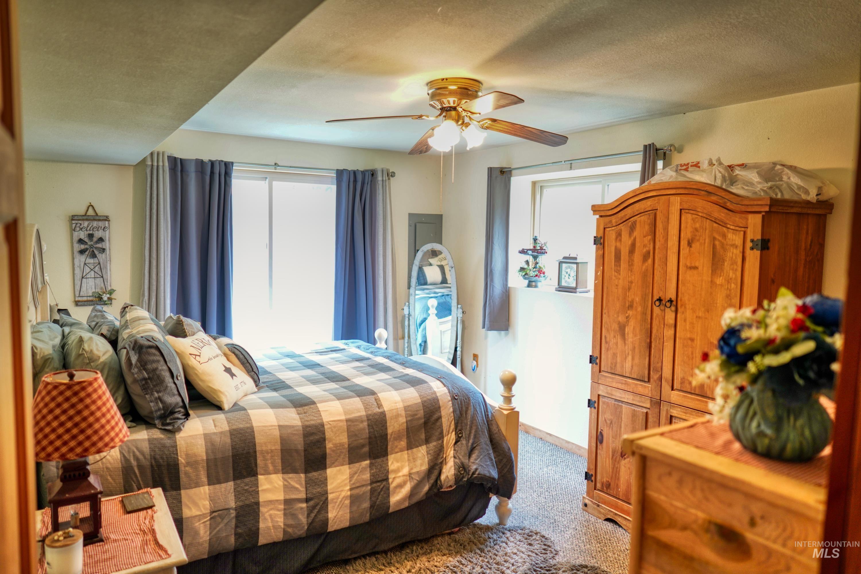 27 PARK LANE, Boise, Idaho 83716, 3 Bedrooms, 3 Bathrooms, Residential For Sale, Price $699,900, 98979622