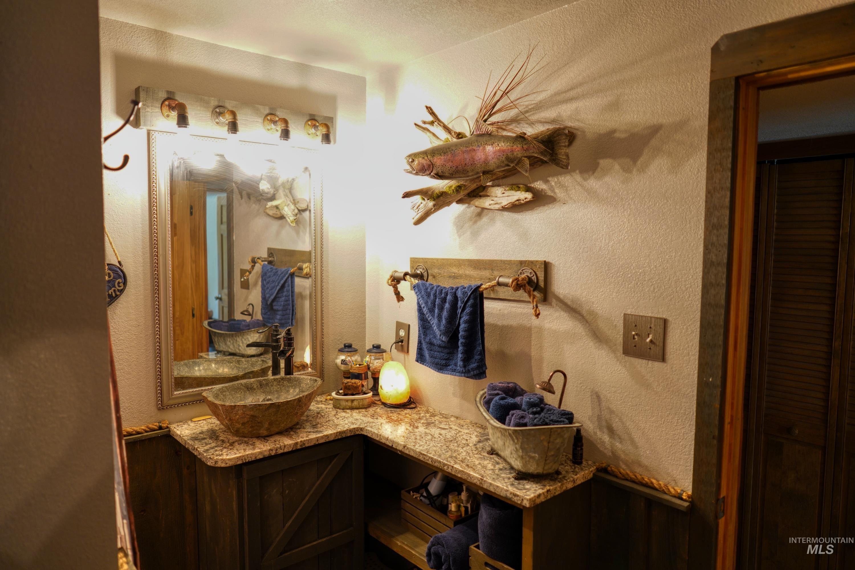 27 PARK LANE, Boise, Idaho 83716, 3 Bedrooms, 3 Bathrooms, Residential For Sale, Price $699,900, 98979622