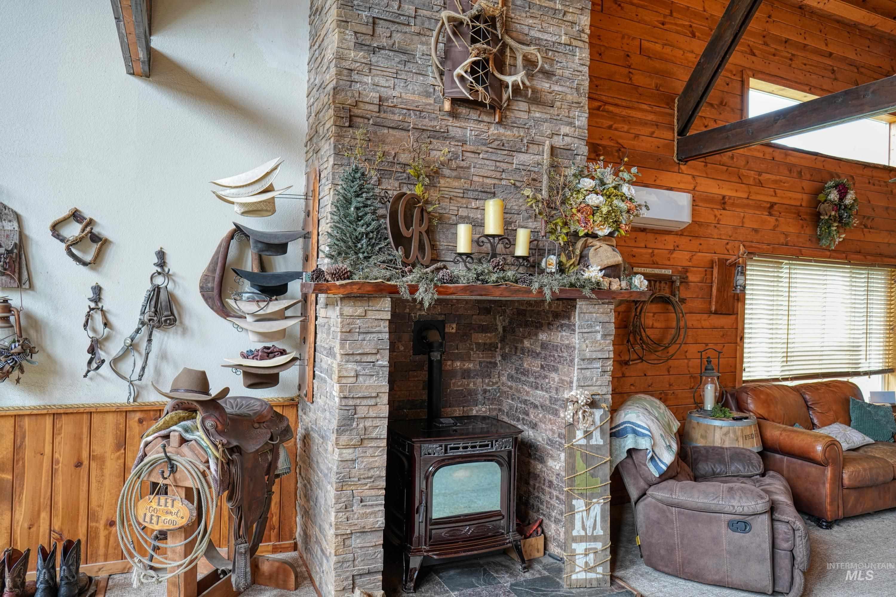 27 PARK LANE, Boise, Idaho 83716, 3 Bedrooms, 3 Bathrooms, Residential For Sale, Price $699,900, 98979622