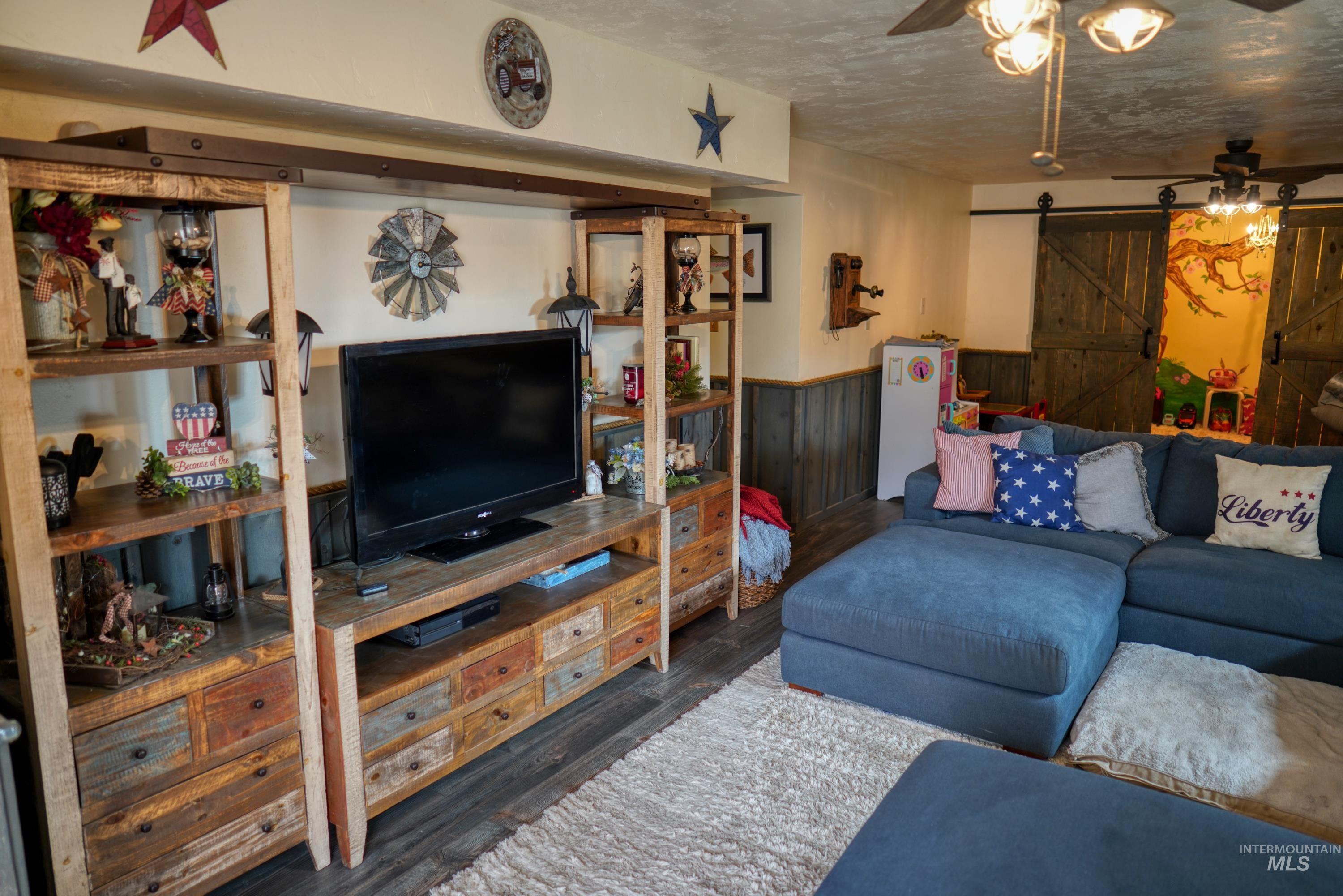 27 PARK LANE, Boise, Idaho 83716, 3 Bedrooms, 3 Bathrooms, Residential For Sale, Price $699,900, 98979623