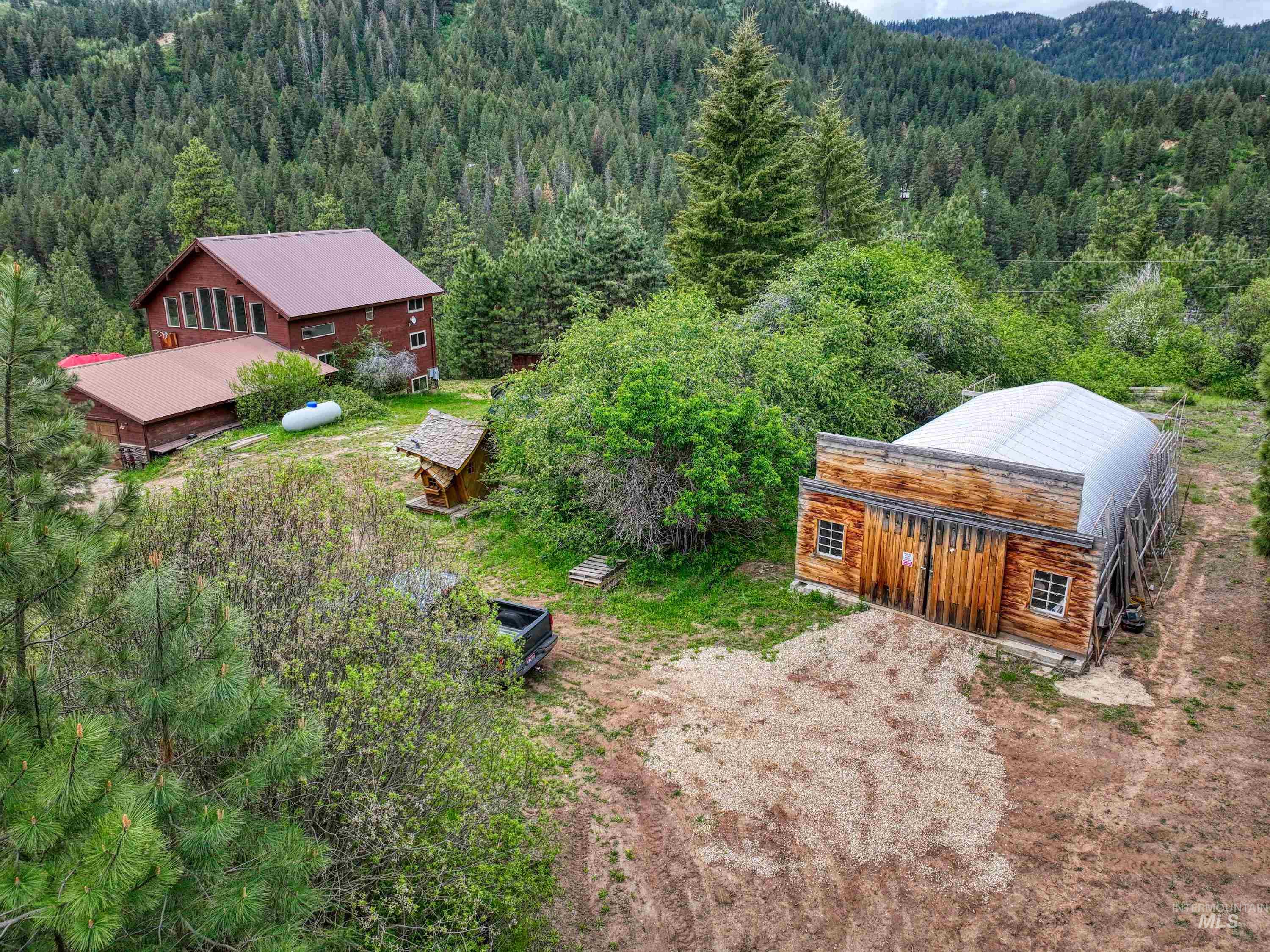 27 PARK LANE, Boise, Idaho 83716, 3 Bedrooms, 3 Bathrooms, Residential For Sale, Price $699,900, 98979623