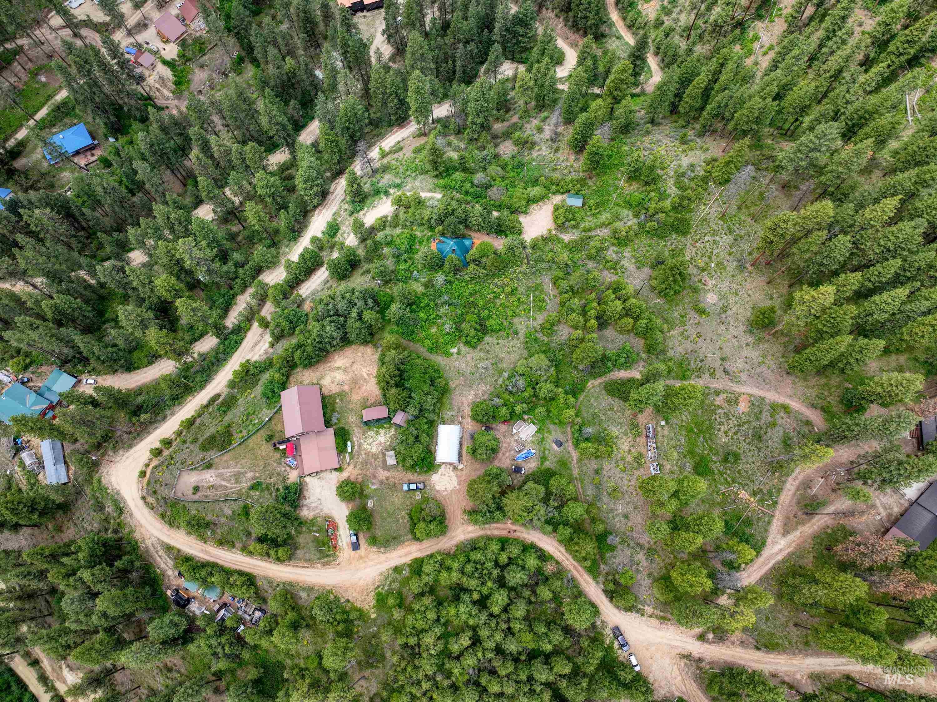 27 PARK LANE, Boise, Idaho 83716, 3 Bedrooms, 3 Bathrooms, Residential For Sale, Price $699,900, 98979623