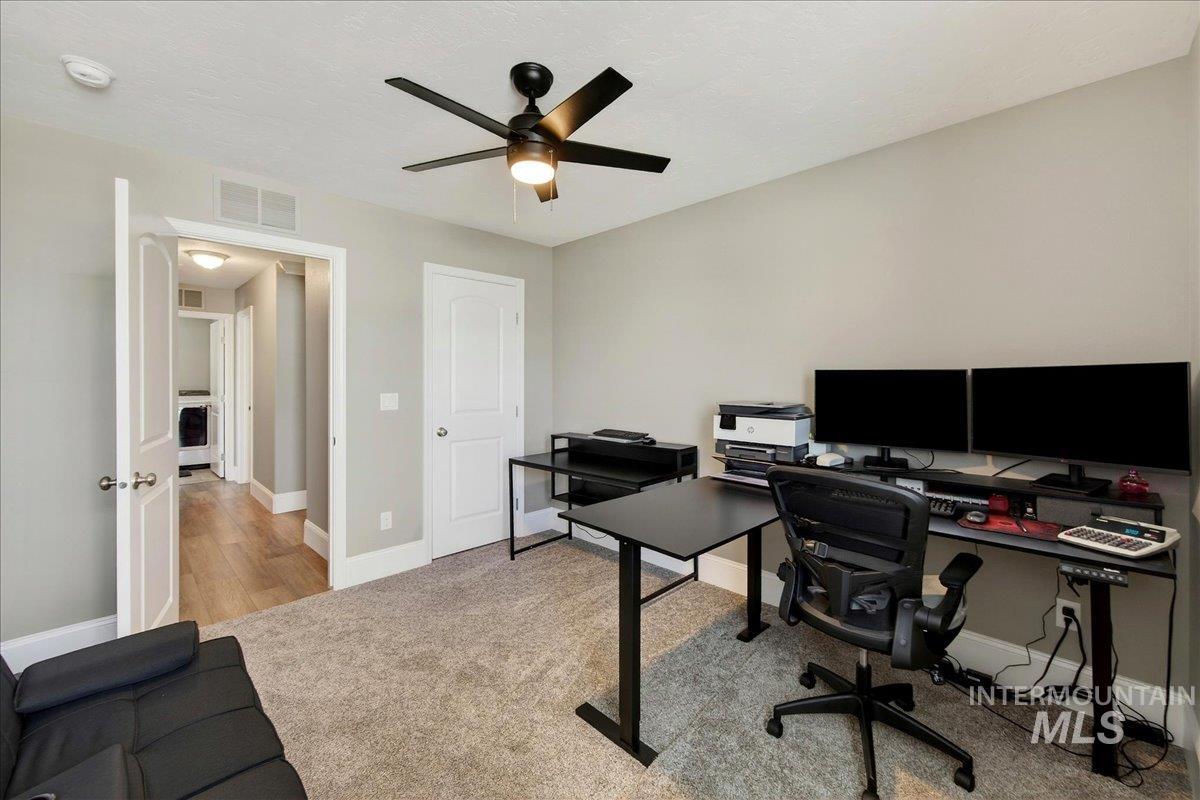 1015 E Cape Elizabeth Dr, Nampa, Idaho 83686, 5 Bedrooms, 3 Bathrooms, Residential For Sale, Price $679,000, 98979624