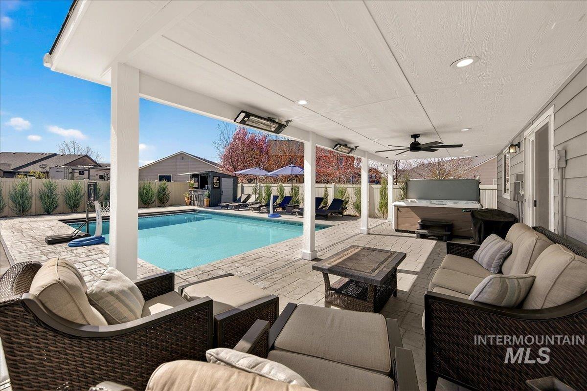 1015 E Cape Elizabeth Dr, Nampa, Idaho 83686, 5 Bedrooms, 3 Bathrooms, Residential For Sale, Price $679,000, 98979624