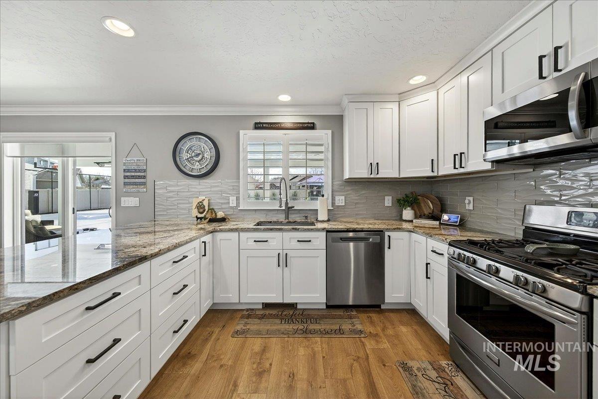 1015 E Cape Elizabeth Dr, Nampa, Idaho 83686, 5 Bedrooms, 3 Bathrooms, Residential For Sale, Price $679,000, 98979624