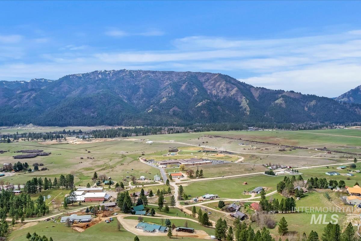 15 Granite Basin, Garden Valley, Idaho 83622, 3 Bedrooms, 2 Bathrooms, Residential For Sale, Price $575,000, 98979625