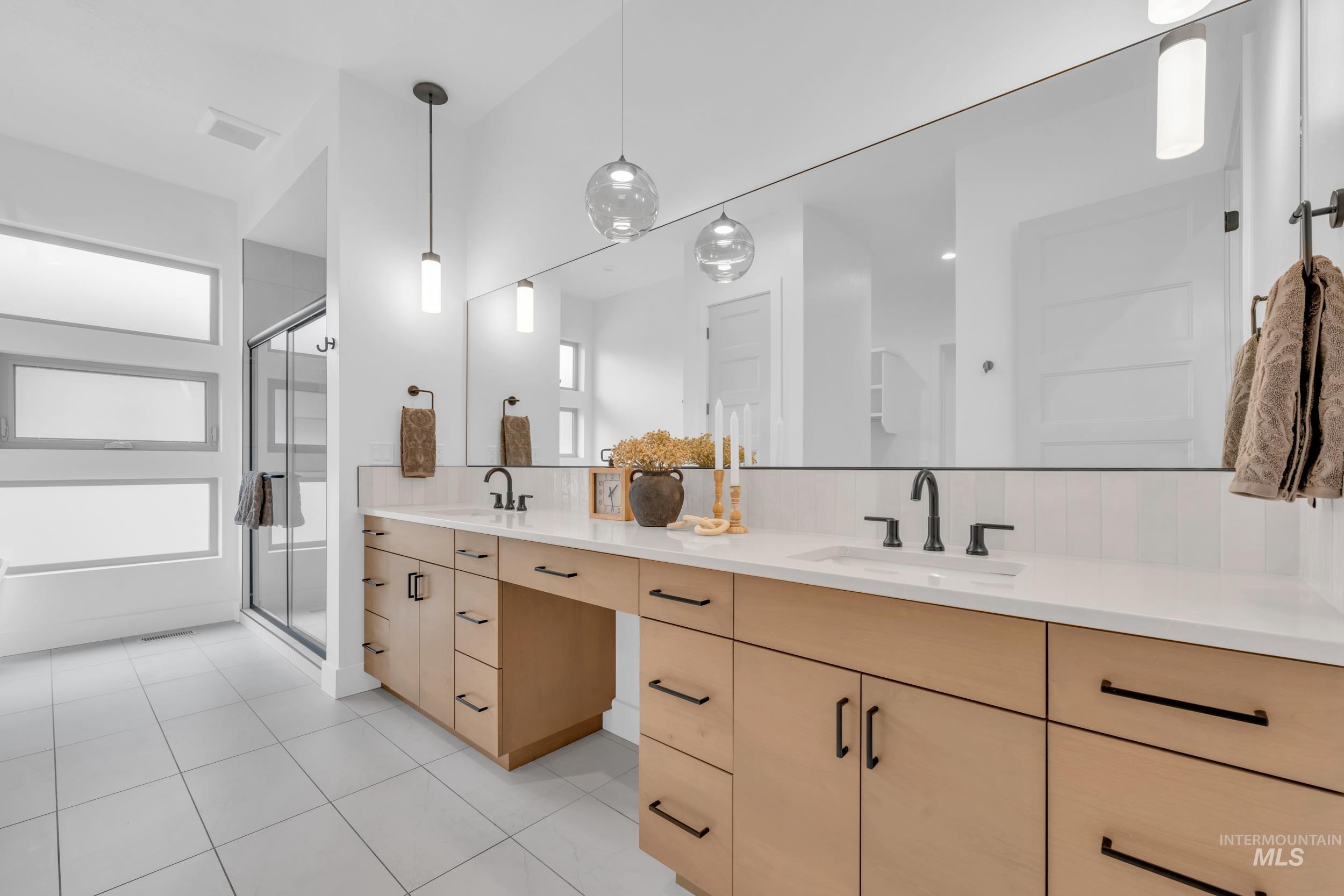 4447 E Copper Point Dr., Meridian, Idaho 83642-5653, 4 Bedrooms, 2.5 Bathrooms, Residential For Sale, Price $897,500, 98979626