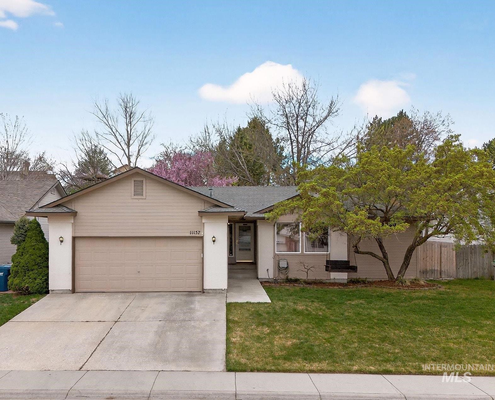 11157 W Red Maple Dr, Boise, Idaho 83709, 3 Bedrooms, 2 Bathrooms, Residential For Sale, Price $475,000, 98979627