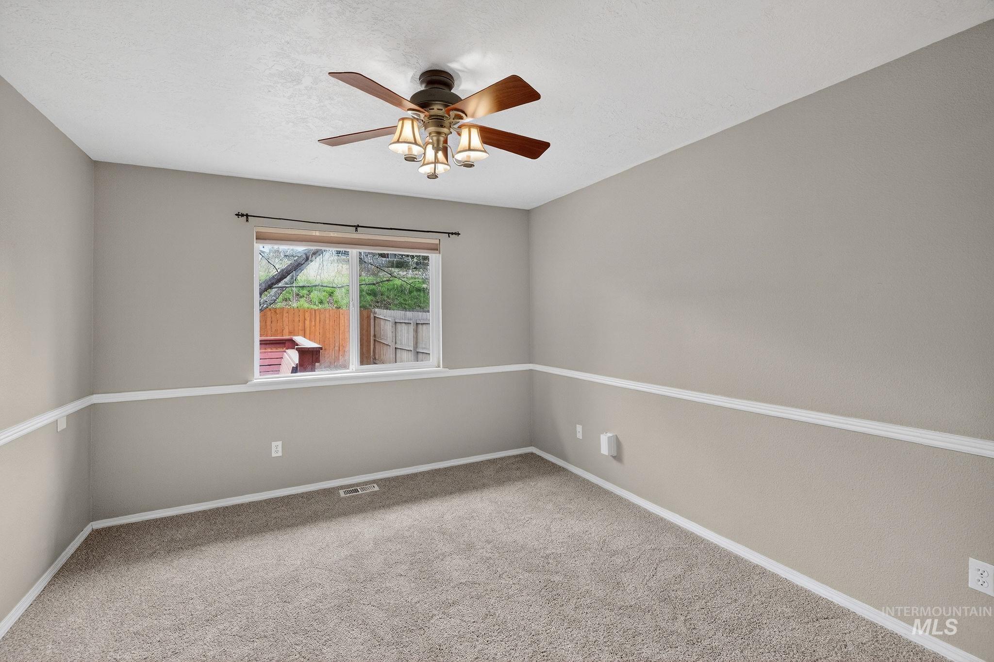 11157 W Red Maple Dr, Boise, Idaho 83709, 3 Bedrooms, 2 Bathrooms, Residential For Sale, Price $475,000, 98979627