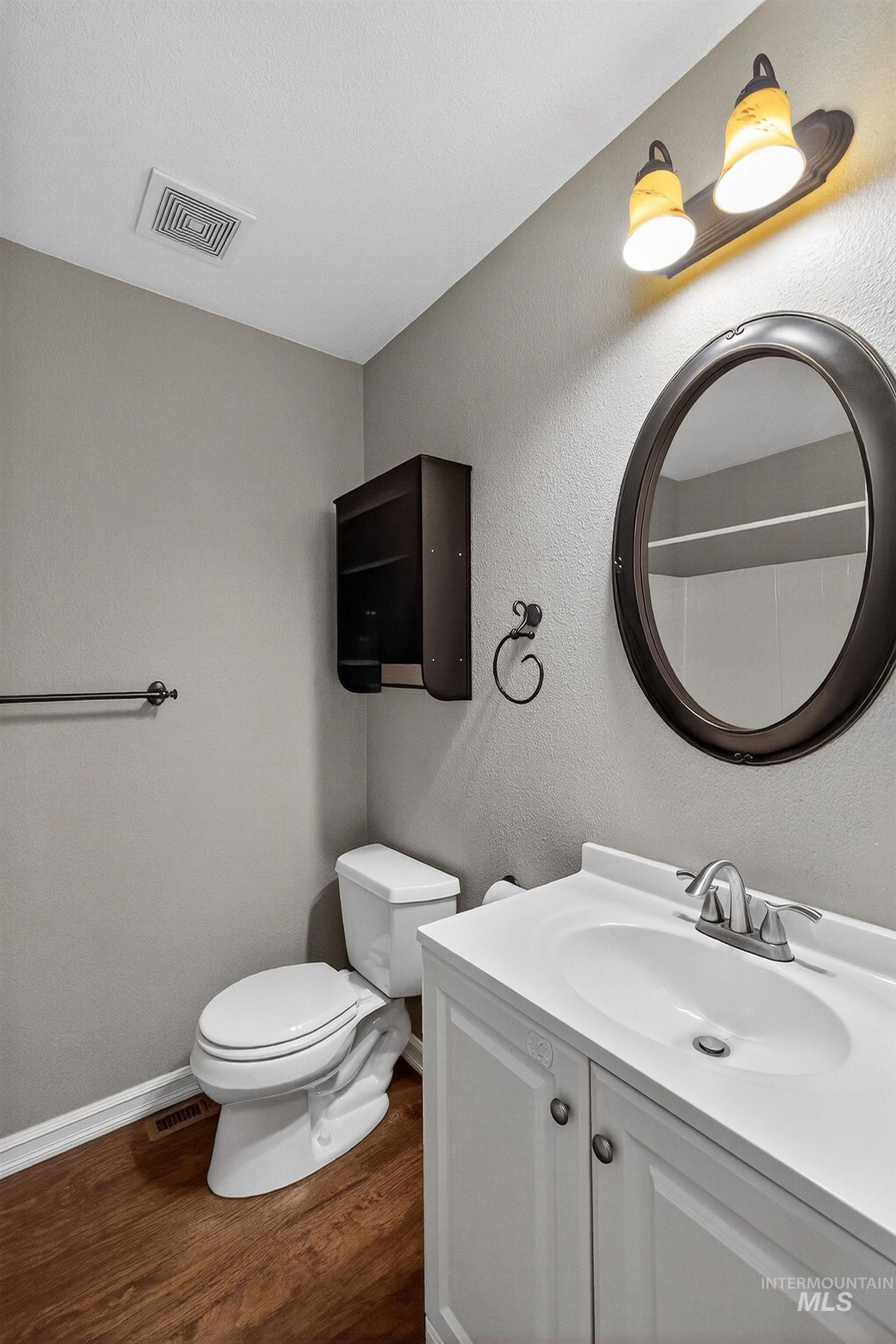 11157 W Red Maple Dr, Boise, Idaho 83709, 3 Bedrooms, 2 Bathrooms, Residential For Sale, Price $475,000, 98979627