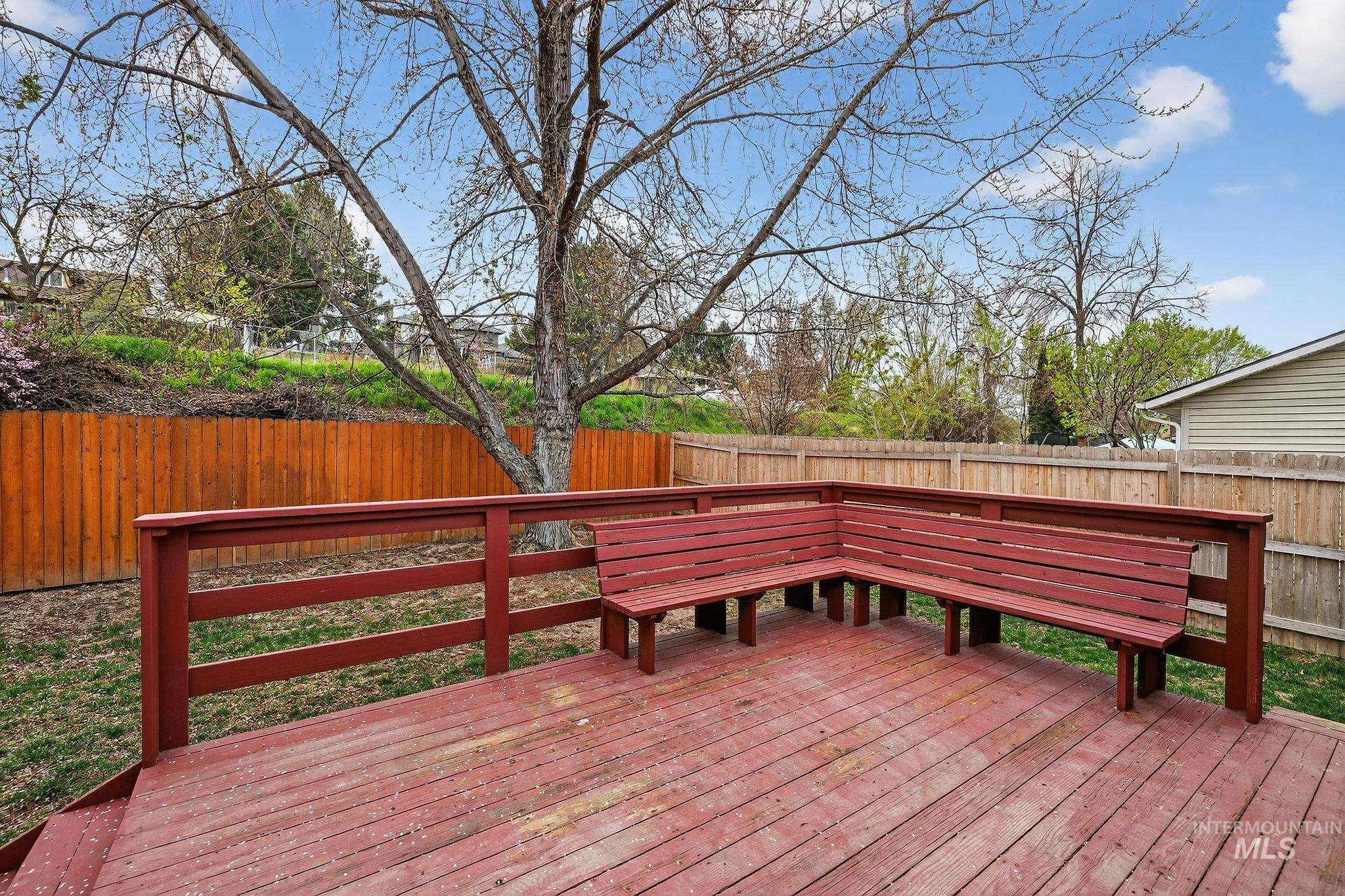 11157 W Red Maple Dr, Boise, Idaho 83709, 3 Bedrooms, 2 Bathrooms, Residential For Sale, Price $475,000, 98979627