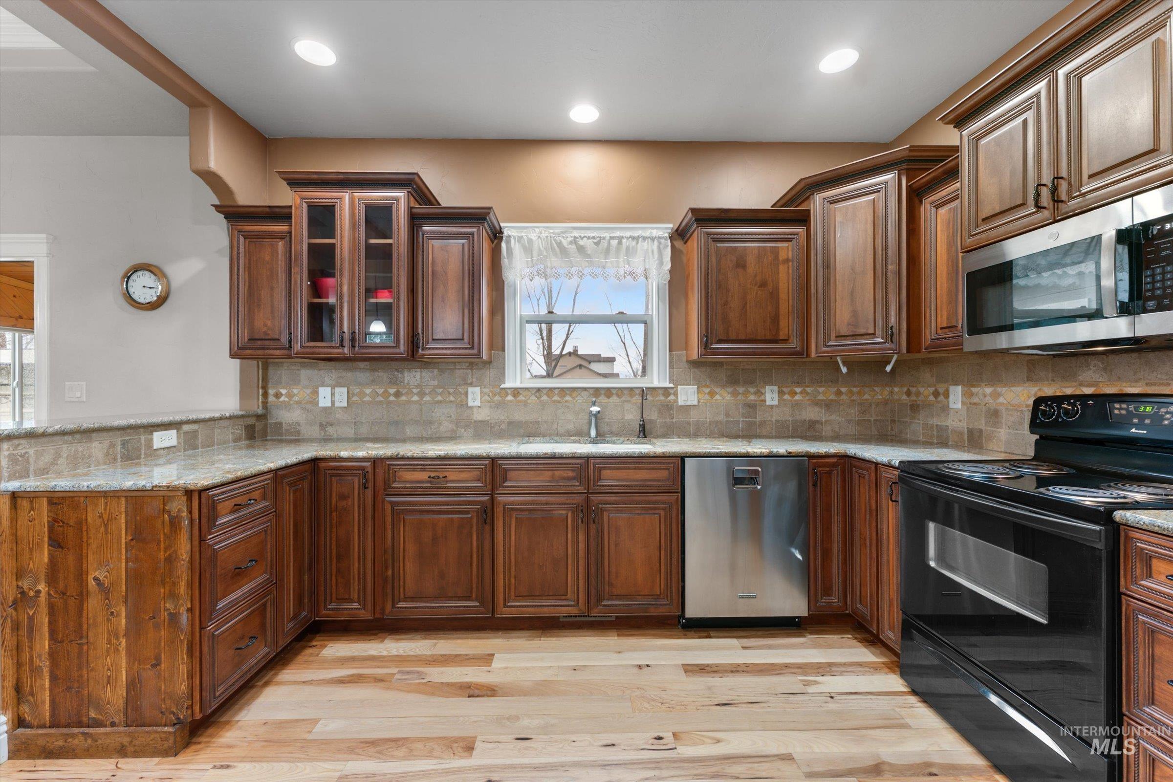 26530 Noahs Landing, Wilder, Idaho 83676, 4 Bedrooms, 3 Bathrooms, Residential For Sale, Price $650,000, 98979630