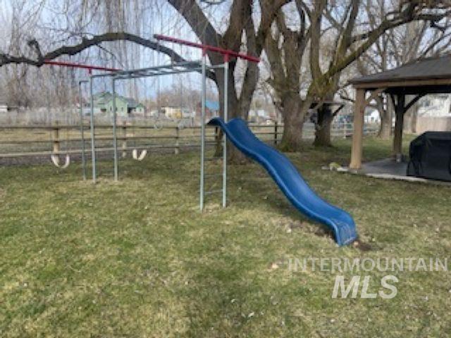 9022 Highway 44, Middleton, Idaho 86644-5618, 5 Bedrooms, 4 Bathrooms, Residential For Sale, Price $1,049,000,MLS 98979632