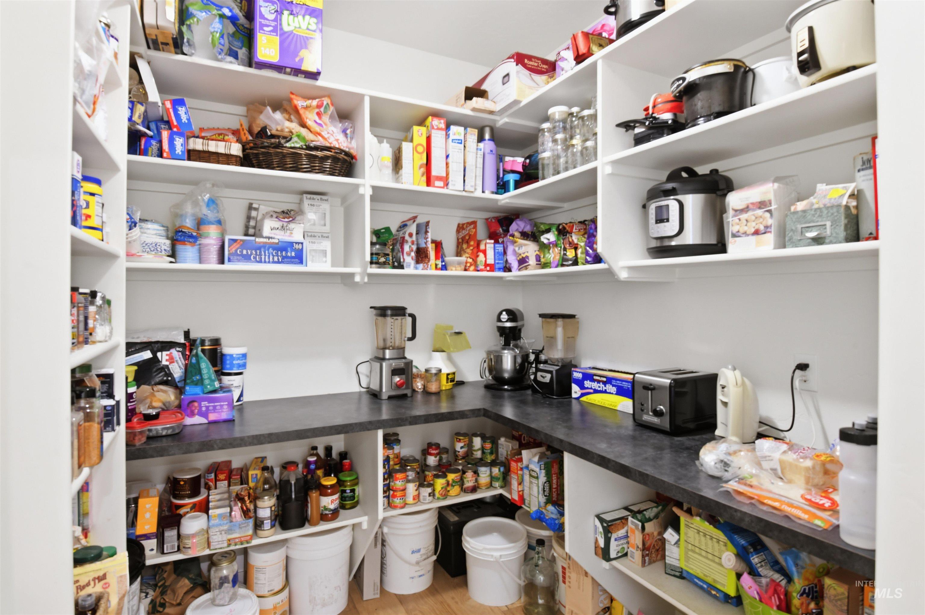 1790 N Black Forest Way, Eagle, Idaho 83616, 4 Bedrooms, 3.5 Bathrooms, Residential For Sale, Price $1,099,000, 98979633