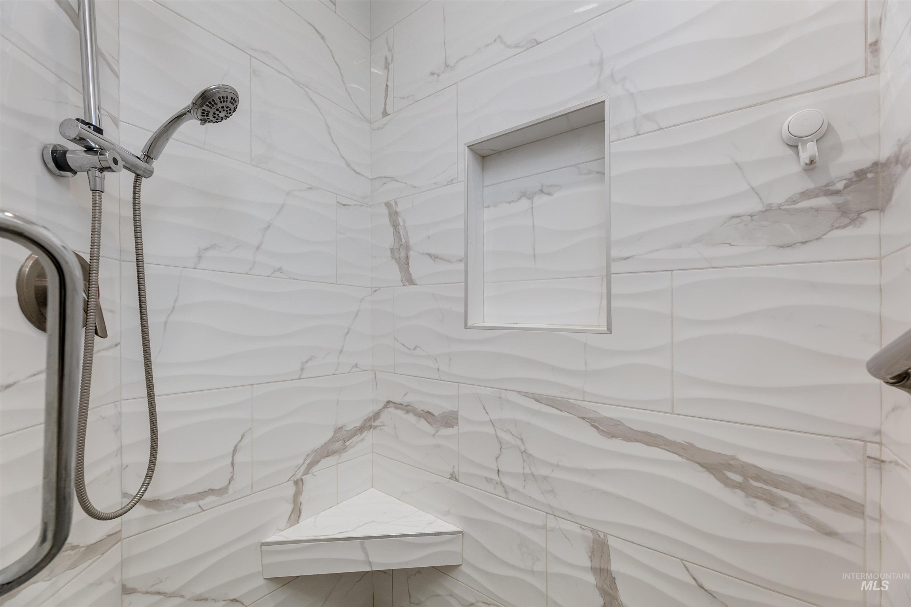 3961 W Caragana Ct, Meridian, Idaho 83646, 3 Bedrooms, 2 Bathrooms, Residential For Sale, Price $599,900, 98979635